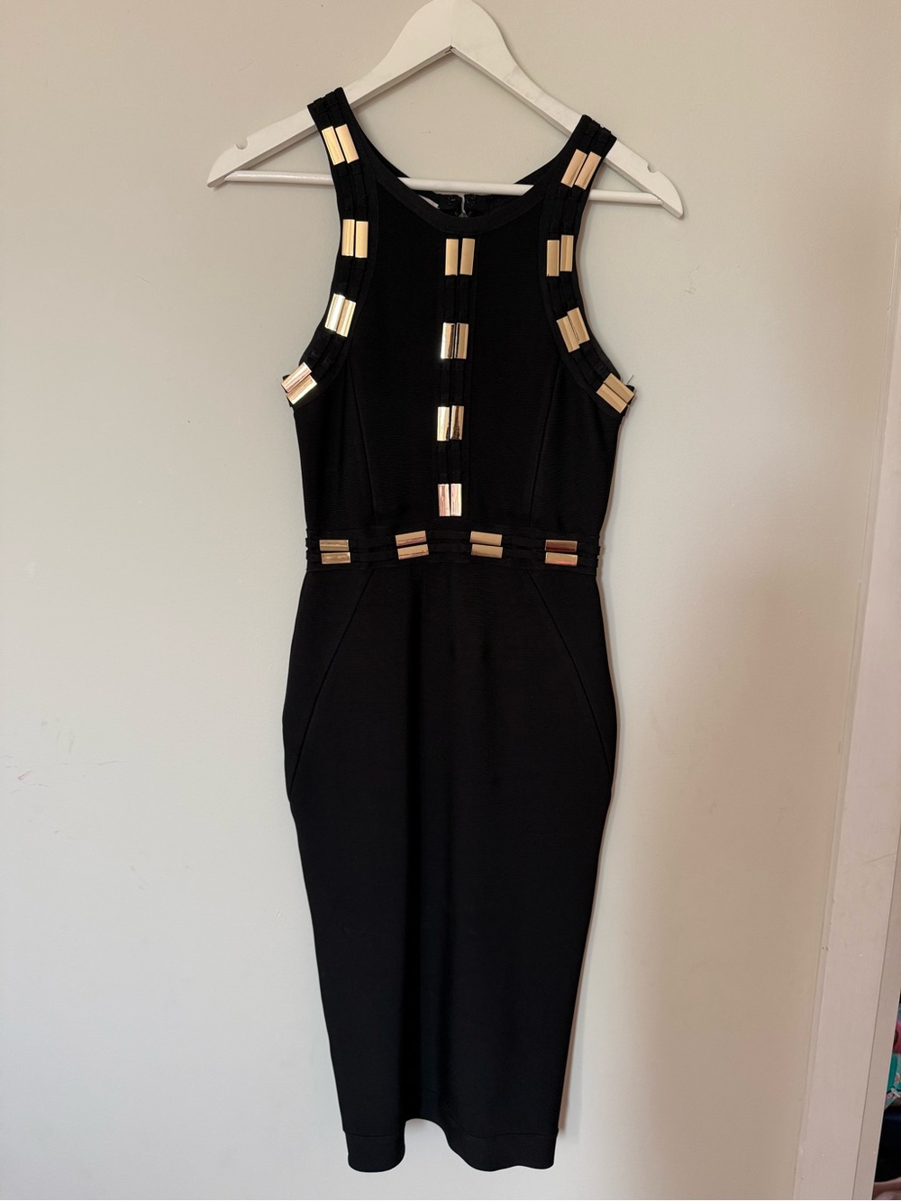 House of CB Black Sleeveless Midi bandage Dress with Champaign gold  Accent - Picture 5 of 5